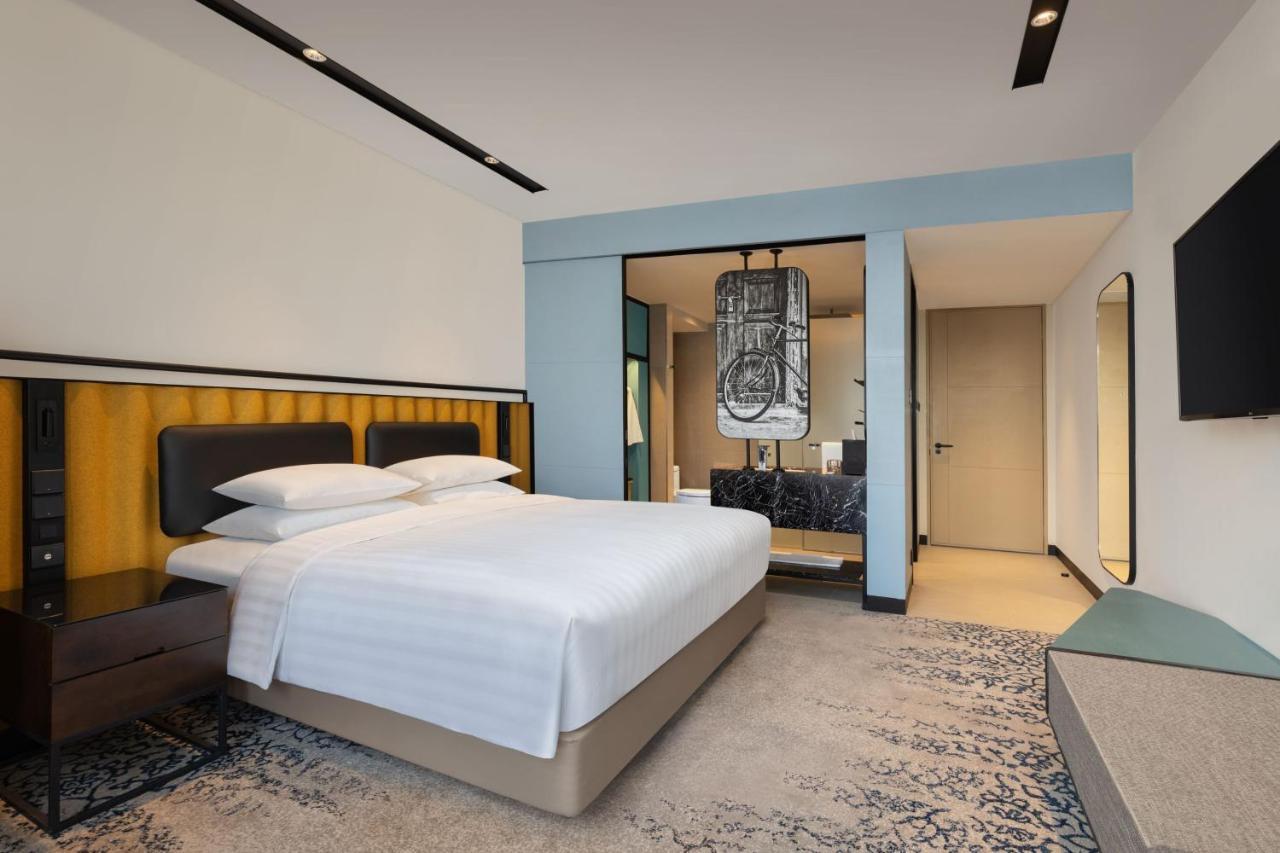 Courtyard By Marriott Colombo Hotell Exteriör bild