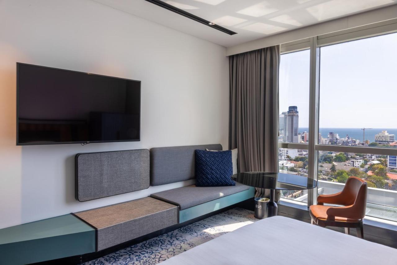 Courtyard By Marriott Colombo Hotell Exteriör bild