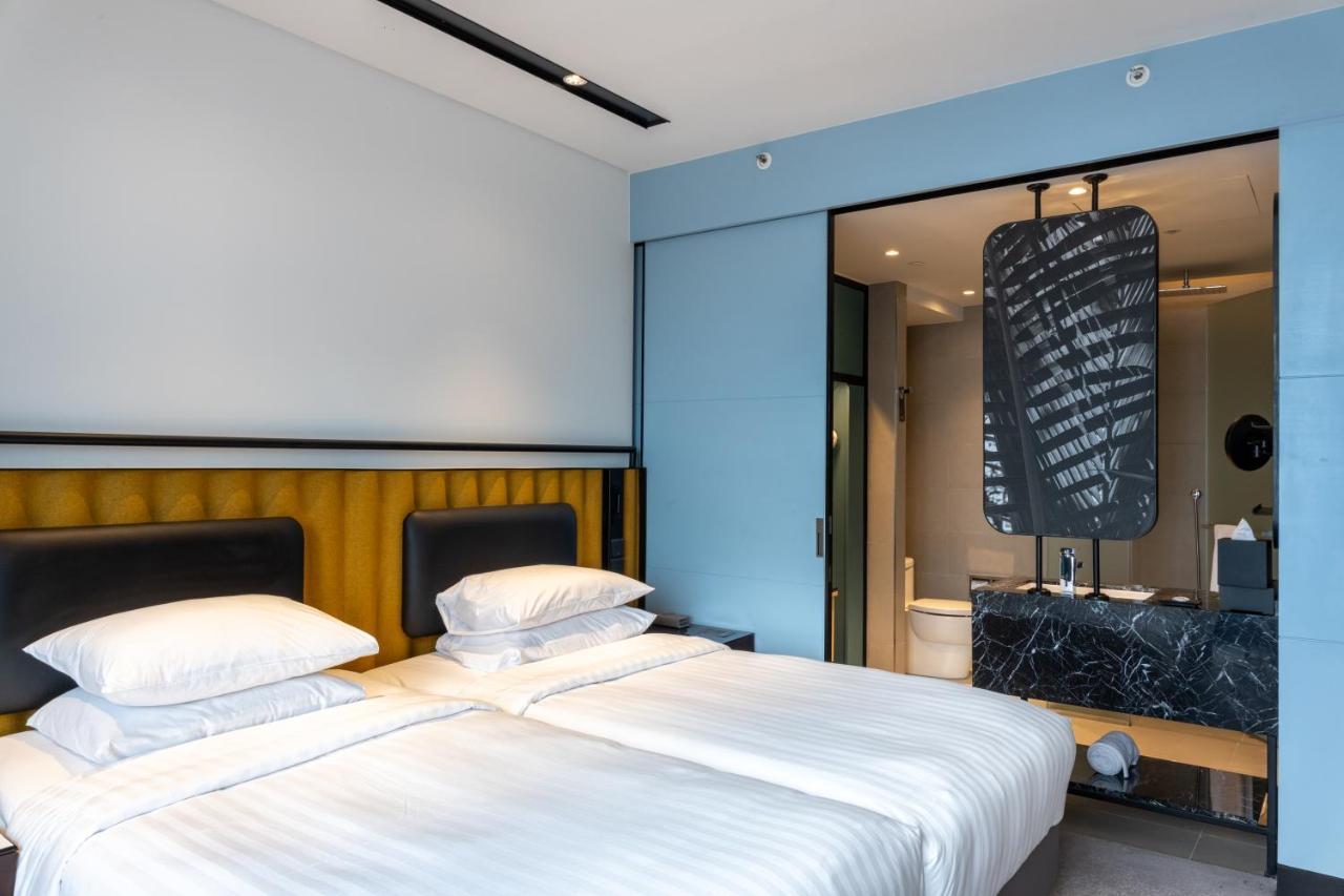 Courtyard By Marriott Colombo Hotell Exteriör bild